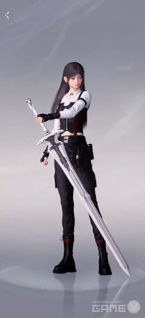 러브 앤 딥 스페이스 여성 캐릭터도 무기와 스킨을 교체할 수 있다. /인폴드게임즈