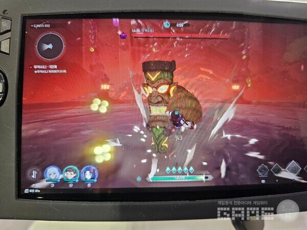 몬길 스타다이브 /게임와이 촬영