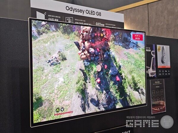 올라타는 것도 쉽지 않다. 지스타 붉은사막 보스전 /게임와이 촬영