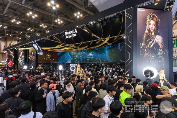 인산인해를 이룬 지스타2024 부스 /라이온하트스튜디오