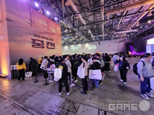 행사장 구성을 시작으로 중천 및 스노우메이지 관련 프로그램이 많았다&nbsp;/ 게임와이 촬영