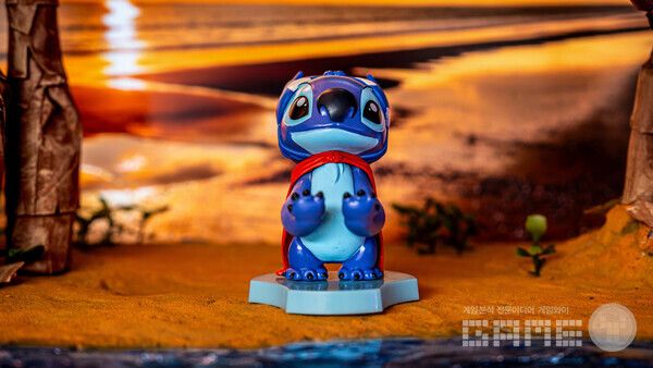 에이치투 인터렉티브는 오는 1월 소닉, 스폰지밥, 오징어 게임 등 유명 캐릭터들을 활용하여 EXG Pro에서 제작한 캐릭터 스탠드 상품 ‘케이블 가이즈(Cable Guys)’ 시리즈를 출시한다. /에이치투인터랙티브