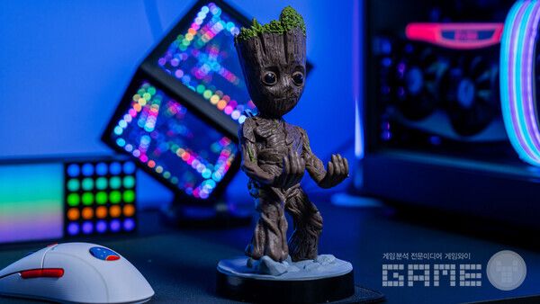 에이치투 인터렉티브는 오는 1월 소닉, 스폰지밥, 오징어 게임 등 유명 캐릭터들을 활용하여 EXG Pro에서 제작한 캐릭터 스탠드 상품 ‘케이블 가이즈(Cable Guys)’ 시리즈를 출시한다. /에이치투인터랙티브