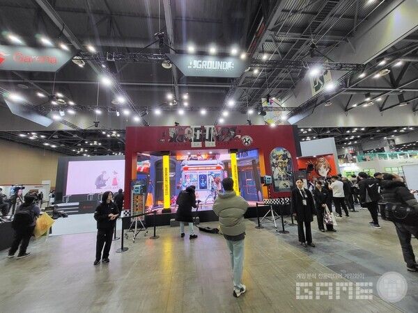 메인 무대에서는 다양한 프로그램들이 진행될 예정이다&nbsp;/ 게임와이 촬영