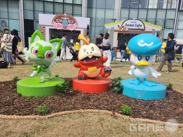 이용자를 반기는 스타팅 3종 / 게임와이 촬영