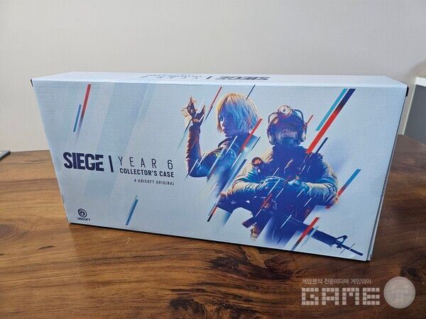 유비소프트 시즈 I YEAR6 컬렉터즈 케이스