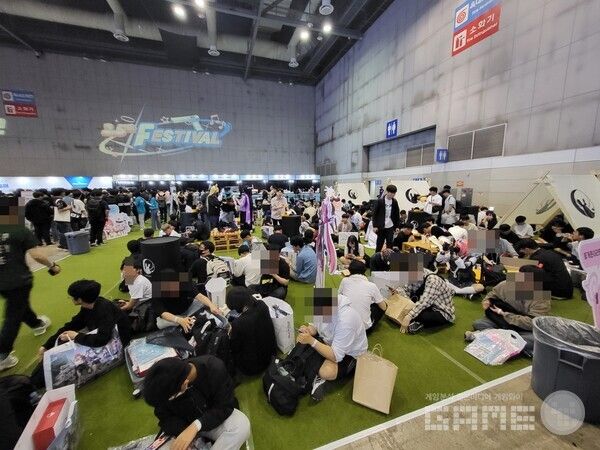 이번에는 음식을 먹고 쉴 수 있는 휴게 공간까지 준비되어 있었다&nbsp;/ 게임와이 촬영