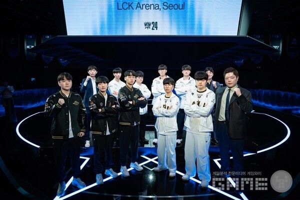 2024 LoL 월드 챔피언십 LCK 대표팀 미디어데이에 참가한 4개 팀 대표 선수단 /LCK