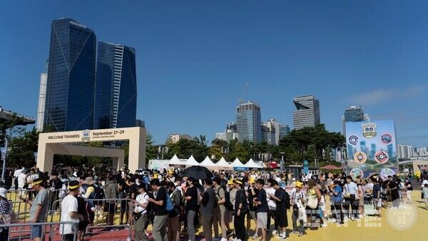 9월에는 인천 송도 센트럴파크에서 포켓몬고 인천이 진행됐다.&nbsp;포켓몬고 /나이언틱