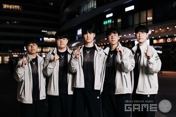 2025 LoL 월드 챔피언십 스위스 스테이지를 3승 1패로 통과한 젠지 /라이엇게임즈