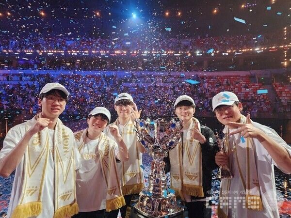 T1, ‘통신사 더비’서 kt 제압하며 LoL 월드 챔피언십 6번째 우승 달성