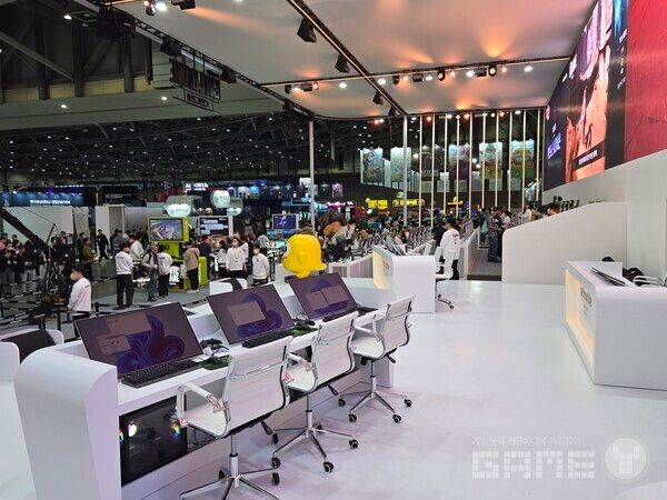 지스타 2025 넷마블 부스 전경 / 게임와이 촬영