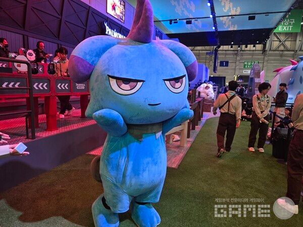 크래프톤 부스 팰월드 모바일 / 게임와이 촬영