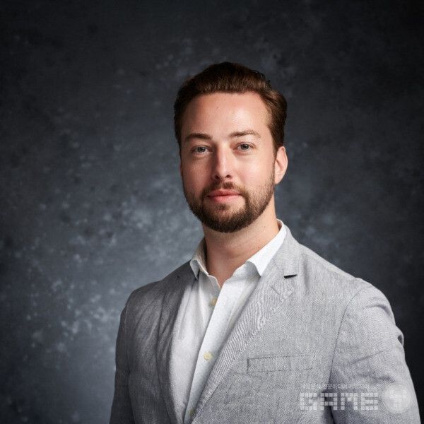 그리드 모리츠 마우어(Moritz Maurer) 그리드 대표