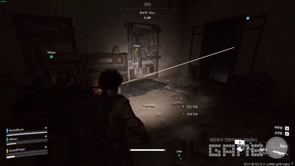 공격 위치를 보여주는 적도 있어 회피를 적극 사용해야 한다 / 게임와이 촬영