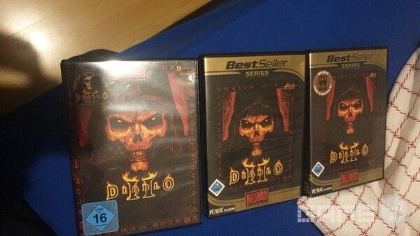 디아블로2 25주년 트윗에 올라온 리트윗 사진