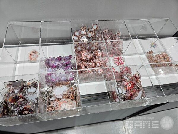 DIY 존에서 받을 수 있는 굿즈의 모습&nbsp;/ 게임와이 촬영