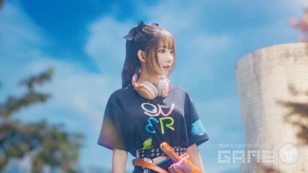 모배XQWER /크래프톤