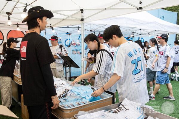 ‘크레이지 아케이드’ 팝업스토어