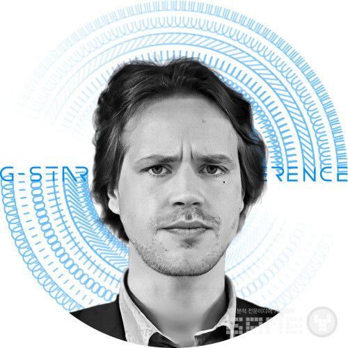 로버트 쿠르비츠&nbsp;디스코 엘리시움 크리에이티브 디렉터