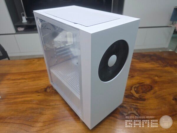 한미마이크로닉스 WIZMAX 우퍼 딥톤 케이스 /게임와이 촬영