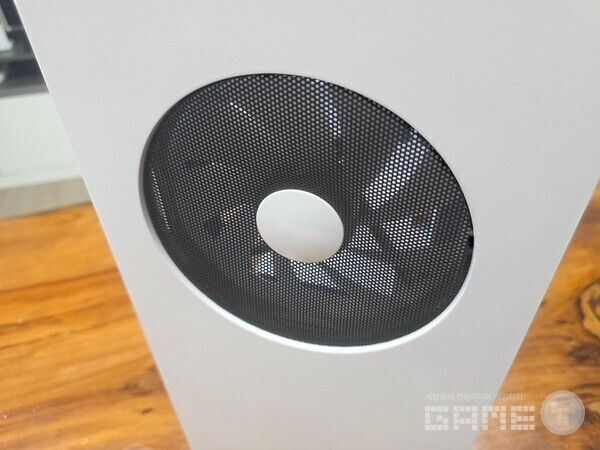 한미마이크로닉스 WIZMAX 우퍼 딥톤 케이스 /게임와이 촬영