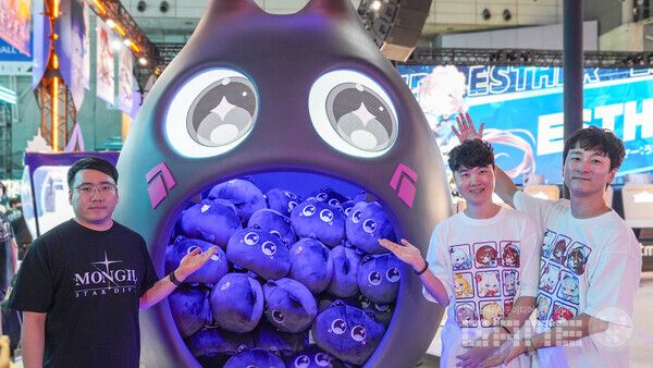 몬길 스타다이브 개발진