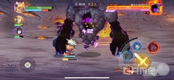 보스급 캐릭터는 방어와 패링도 사용하자.&nbsp;가디스 오더 /게임와이 촬영