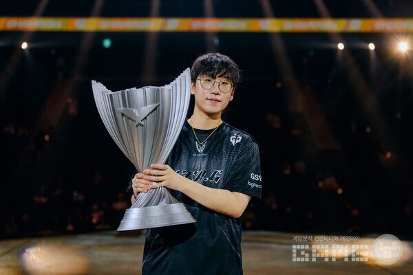 2025 우리은행 LCK 파이널 MVP로 선정된 젠지 ‘룰러’ 박재혁