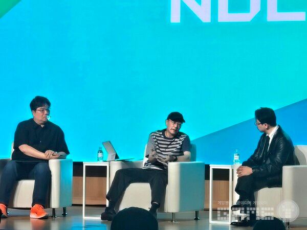 NDC 현장, (왼쪽부터) 정우철 디스이즈게임 편집장, 김용하 넥슨게임즈 본부장, 김지훈 프로젝트 문 대표이사 / 게임와이 촬영