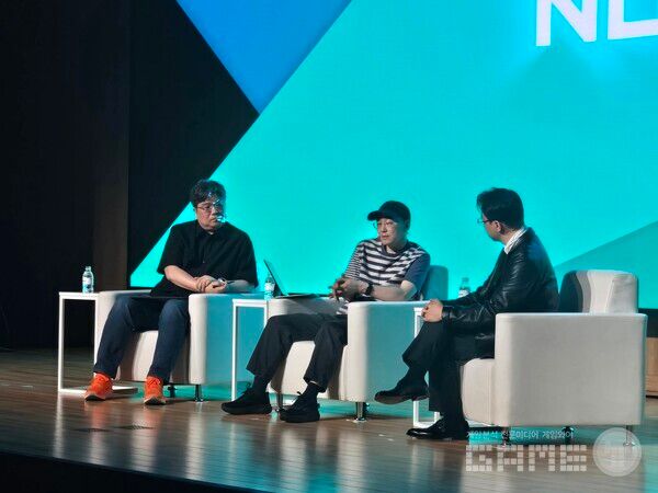 NDC 현장, (왼쪽부터) 정우철 디스이즈게임 편집장, 김용하 넥슨게임즈 본부장, 김지훈 프로젝트 문 대표이사 / 게임와이 촬영
