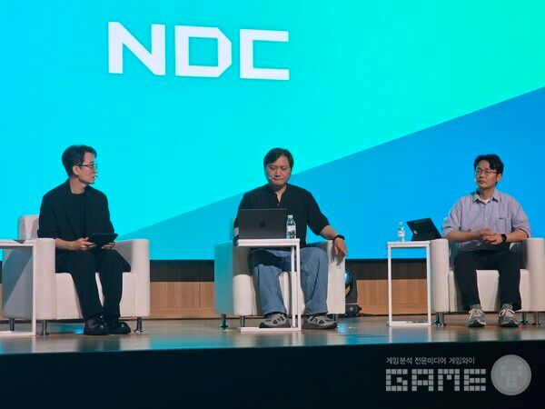 소유든 관리든, 종착지에는 종속에서 벗어나려는 같은 본능이 깔려 있는 셈이다.