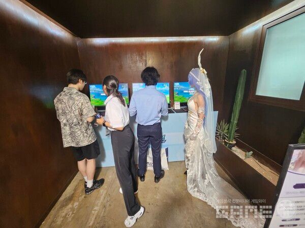 미니게임을 하는 공간에도 뉴저지 코스어가 찾아가 이용자들과 이야기를 나눴다 / 게임와이 촬영