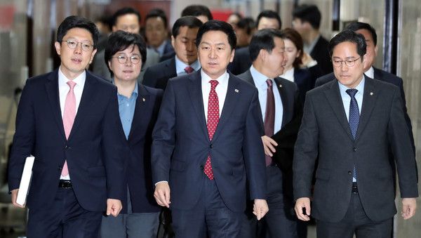 ▲ 김기현 국민의힘 대표가 17일 오전 서울 여의도 국회에서 열린 최고위원회의에 참석하고 있다. 사진=뉴시스