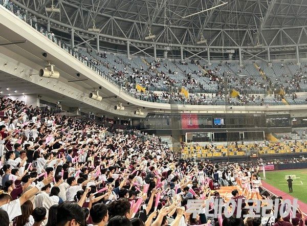 ▲ 2023 KBO리그 SSG 랜더스와 키움 히어로즈의 경기가 2일 오후 서울 고척스카이돔에서 열렸다. 사진=김지수 기자