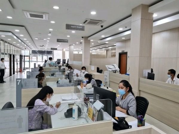 ▲ KB캄보디아은행 지점 모습. 사진=KB국민은행