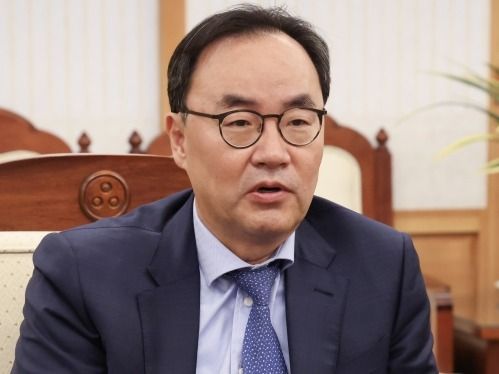 ▲ 22일 이진우 대한의학회 회장이 서울 종로구 한국불교역사문화기념관에서 열린 ‘의료계-종교지도자협의회 간담회’에서 발언하고 있다. 사진=한국종교지도자협의회