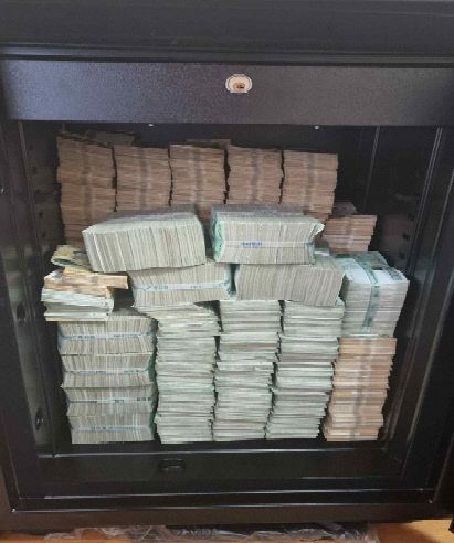 ▲ 사기 조직의 범죄수익금 금고. 사진=경기남부경찰청