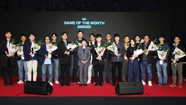 ▲ 넷마블의 ‘나혼자만 레벨업:어라이즈’가 이달의 우수게임을 수상했다. 사진=넷마블