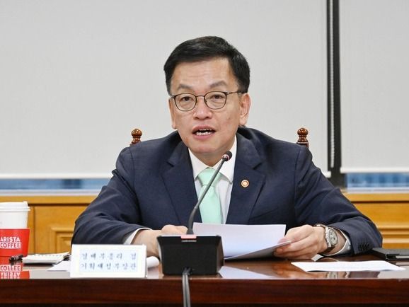 ▲ 최상목 부총리 겸 기획재정부 장관이 14일 서울 중구 은행회관에서 '거시경제금융현안 간담회'를 주재하고 있다. 사진=뉴시스