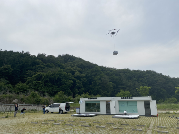 ▲ K-드론배송 시연 장면. 사진=국토교통부