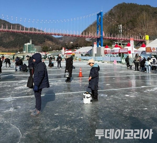 ▲ 2025 화천산천어축제. 사진=투데이코리아