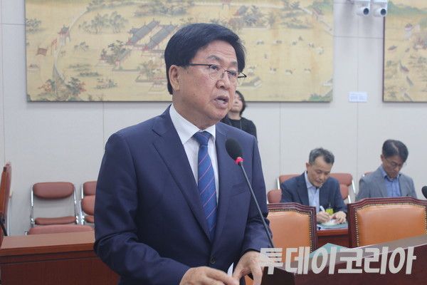 ▲ 지난 9월 2일 국회에서 최교진 교육부 장관에 대한 후보자 인사청문회가 진행되고 있다. 사진=투데이코리아