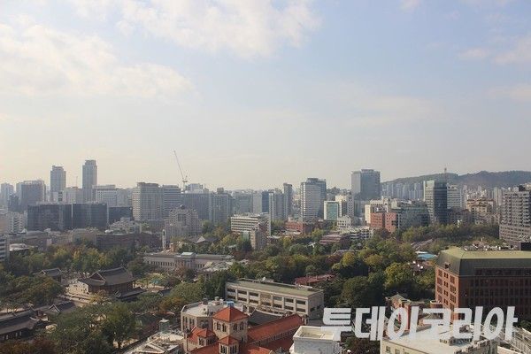 ▲ 서울시 광화문 인근 건물들이 자리 잡고 있다. 사진=투데이코리아