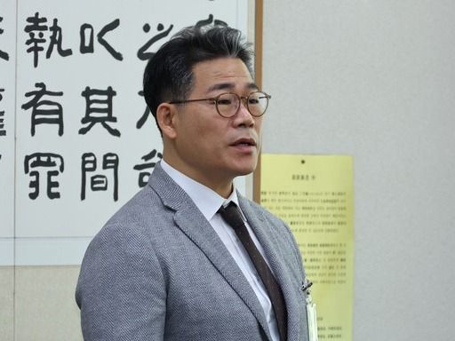 ▲ 백해룡 경정이 27일 서울 여의도 국회에서 열린 법제사법위원회의 대검찰청에 대한 국정감사에서 질의에 답하고 있다. 사진=뉴시스