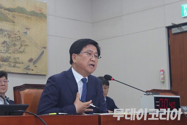 ▲ 지난 9월 2일 국회에서 최교진 교육부 장관에 대한 후보자 인사청문회가 진행되고 있다. 사진=투데이코리아