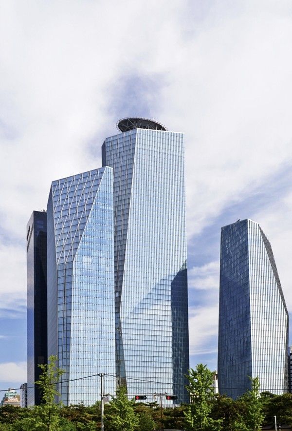 ▲ 서울 여의도 IFC 전경. 사진=뉴시스