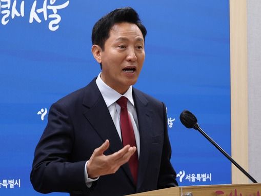 ▲ 오세훈 서울시장이 3일 서울 중구 서울시청 브리핑실에서 명태균 여론조작 사기사건 관련 기자간담회를 하고 있다. 사진=뉴시스