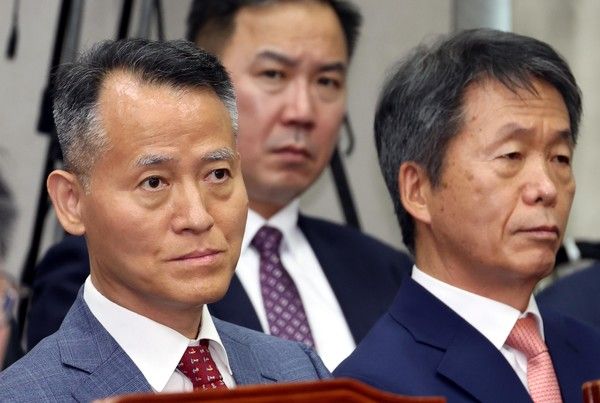 ▲ 이충상(왼쪽), 김용원 국가인권위원회 상임위원이 1일 오전 서울 여의도 국회에서 열린 국회 운영위원회의에 참석하고 있다. 2024.07.01. 사진=뉴시스