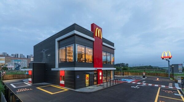 ▲ 맥도날드 여주DT점 전경. 사진=맥도날드